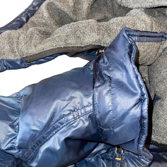 GAP Navy Warmest Down Puffer Jacket | Size 10 | EUC - Picture 4 of 6